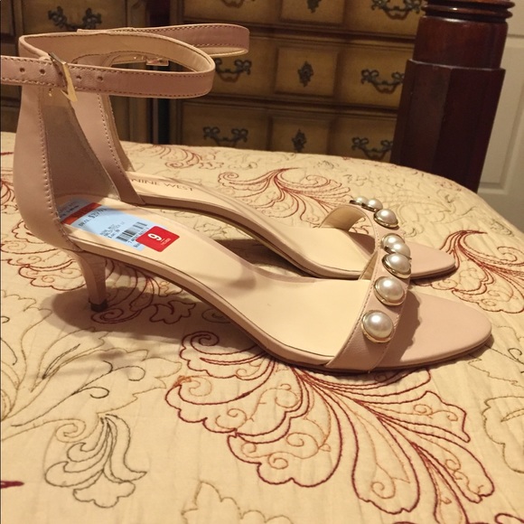 cream dressy sandals